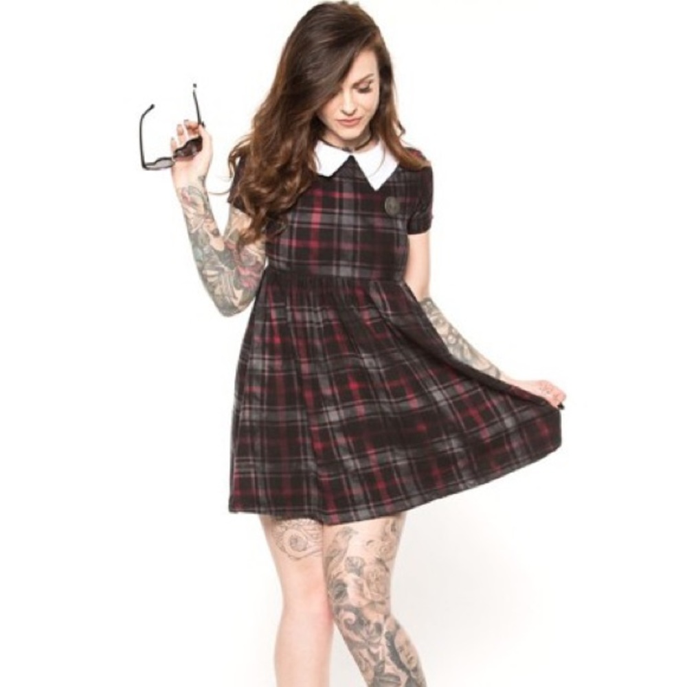 Disturbia outsider babydoll plaid dress NWOT